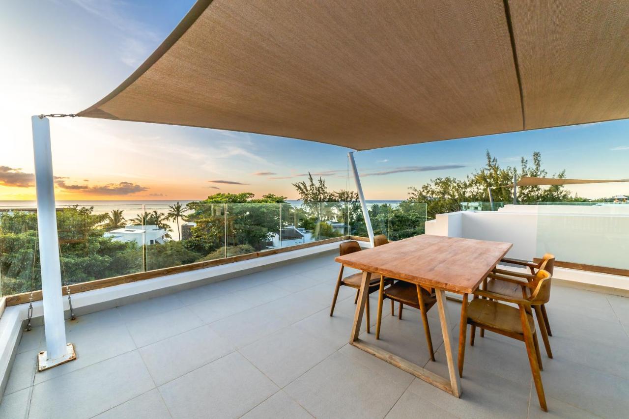 Penthouse 13 - One Bay Residence With Private Rooftop Terrace And Dip In Pool Pereybere Beach Exteriér fotografie