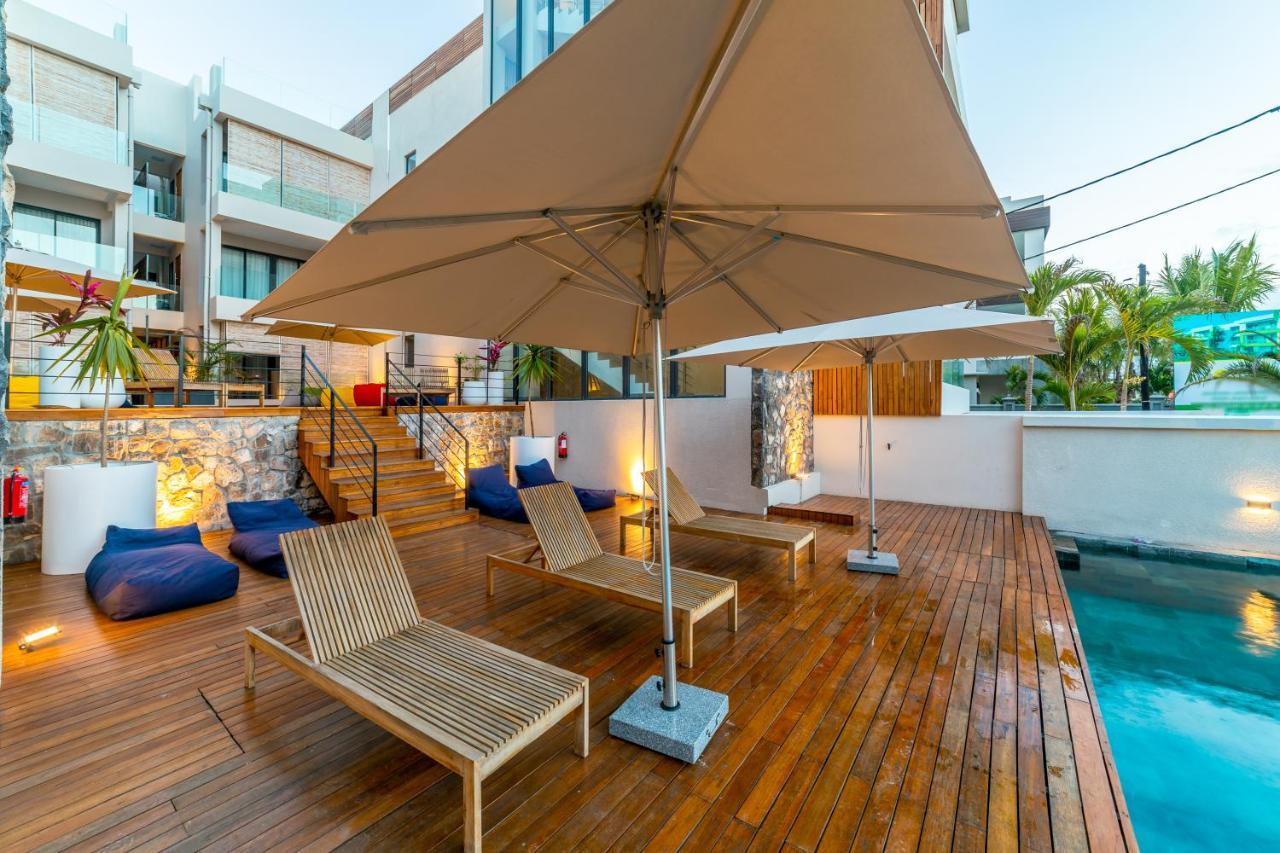 Penthouse 13 - One Bay Residence With Private Rooftop Terrace And Dip In Pool Pereybere Beach Exteriér fotografie